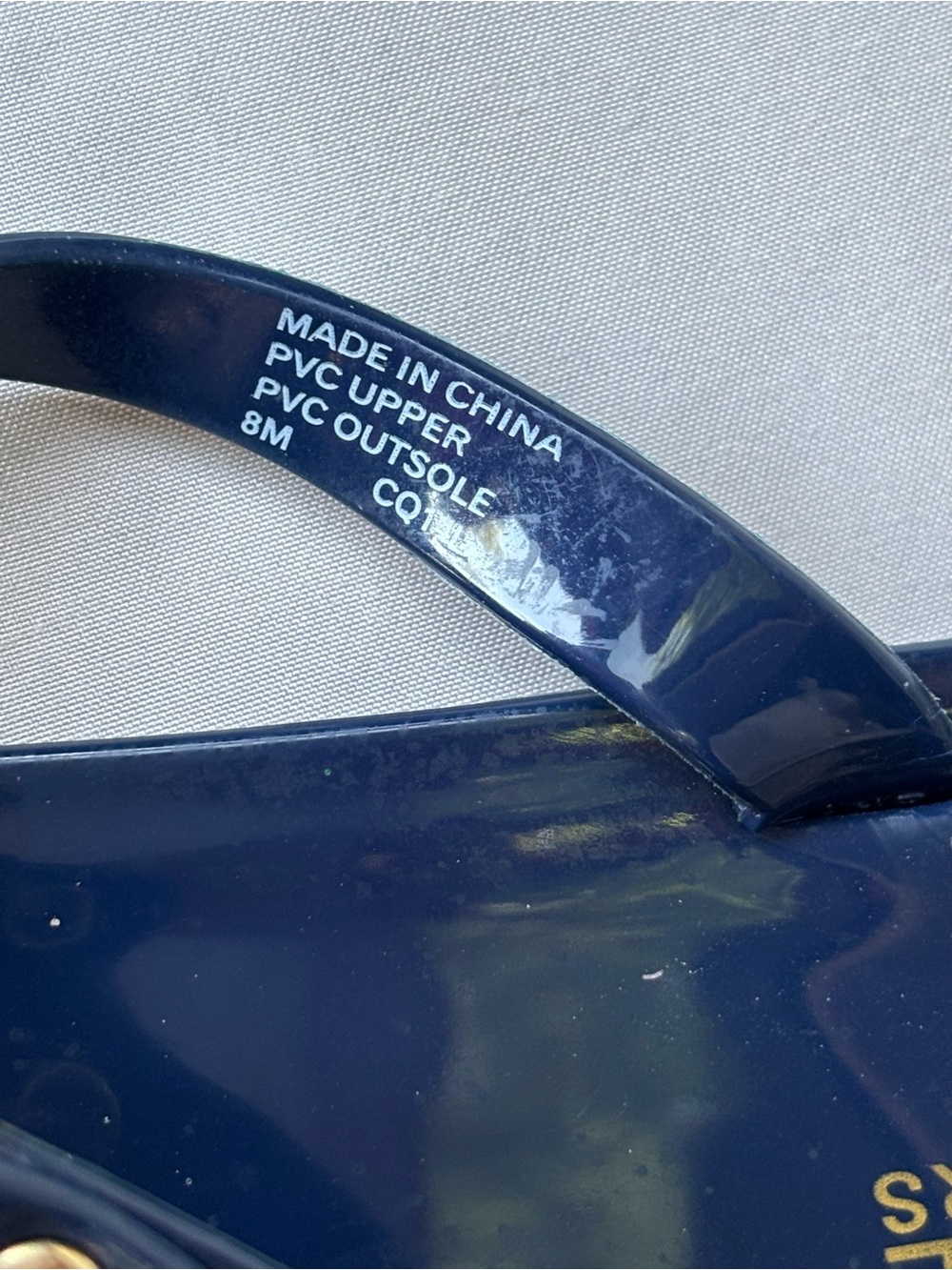 Michael Kors Navy Jelly Thong Sandals with Gold MK Logo Size 8 - Picture 9 of 9